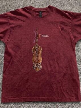 National Geographic Men's Maroon Tiger Vertical Graphic Tee